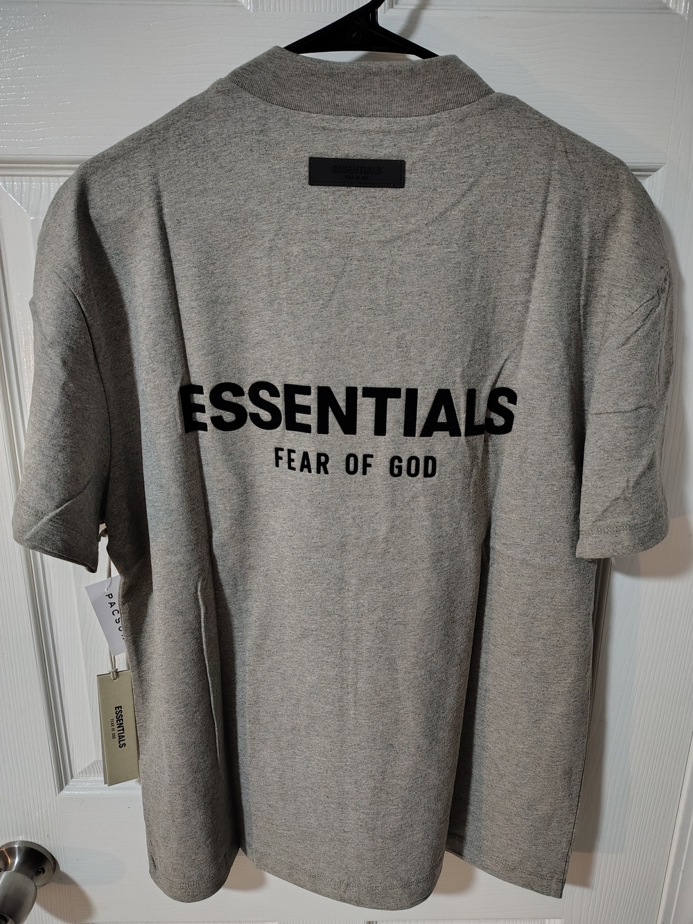 ESSENTIALS Dark Oatmeal Size S